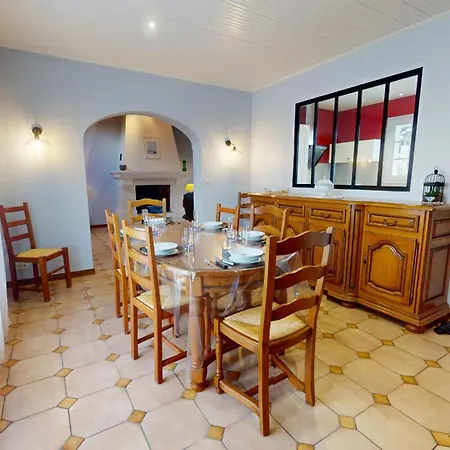 بيت للعطل Le Refuge Cotier *